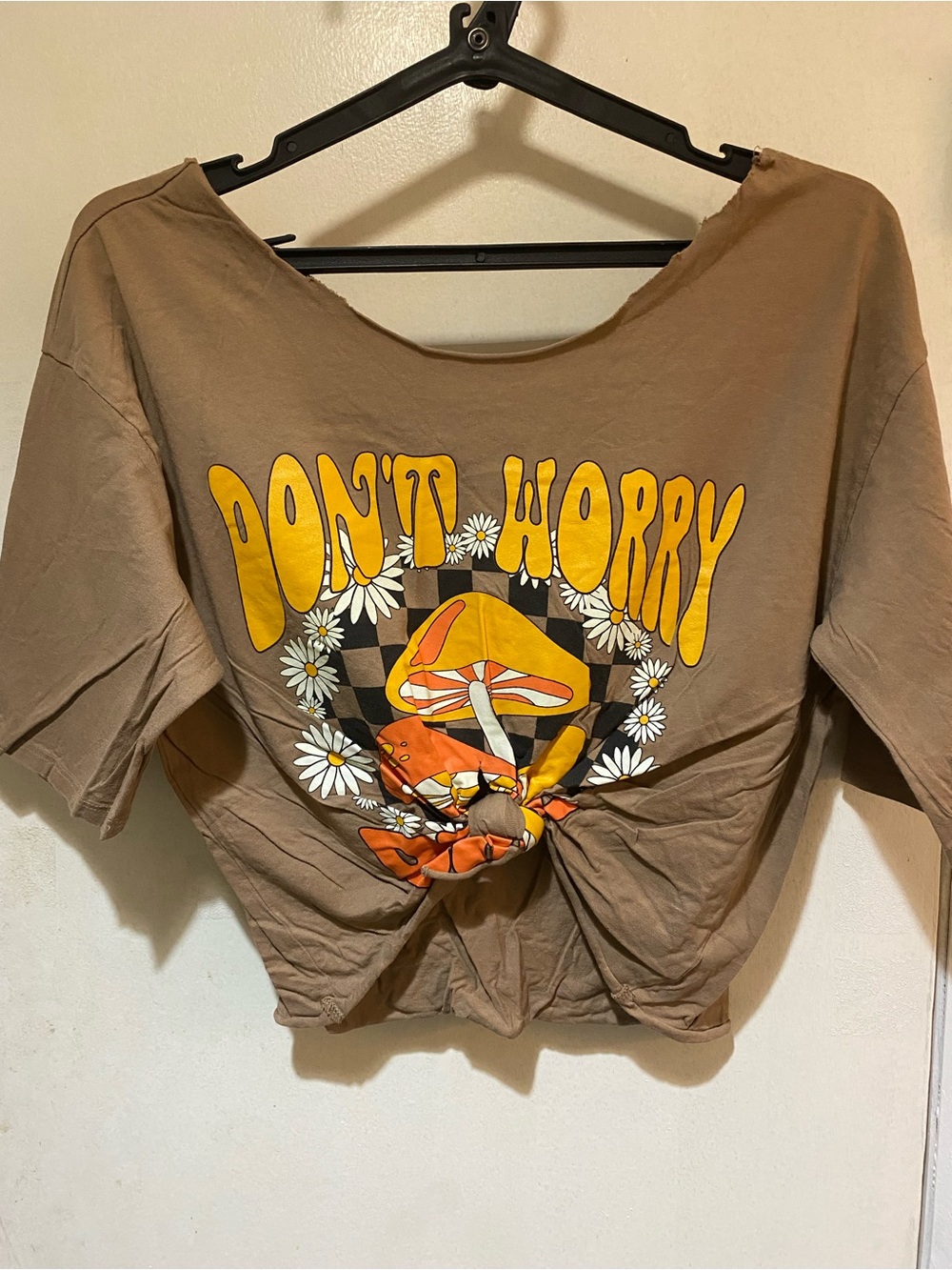 Don’t Worry Graphic Mushroom Tee - Brown with Yellow & Orange reconstructed OS